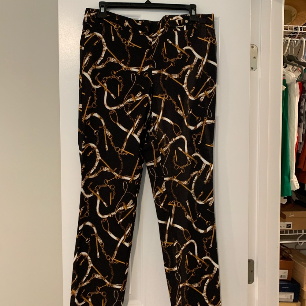 Chain Print Ankle Pant